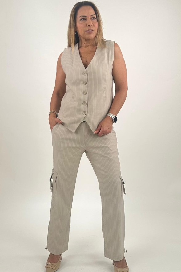 חליפה רוז